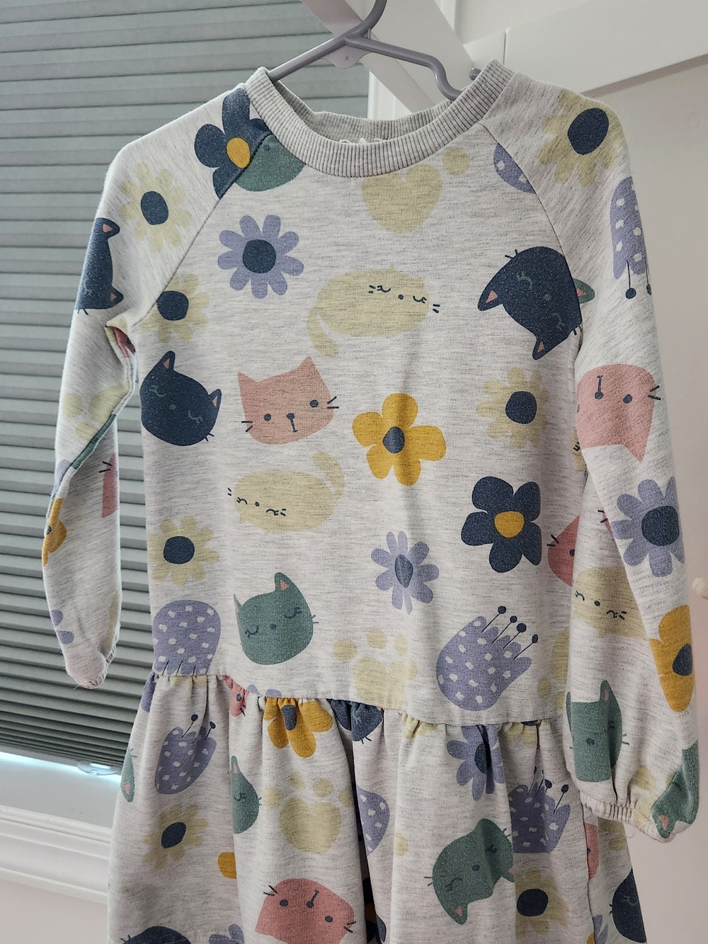 Girls' Heather Gray Cat & Floral Long-Sleeve Dress